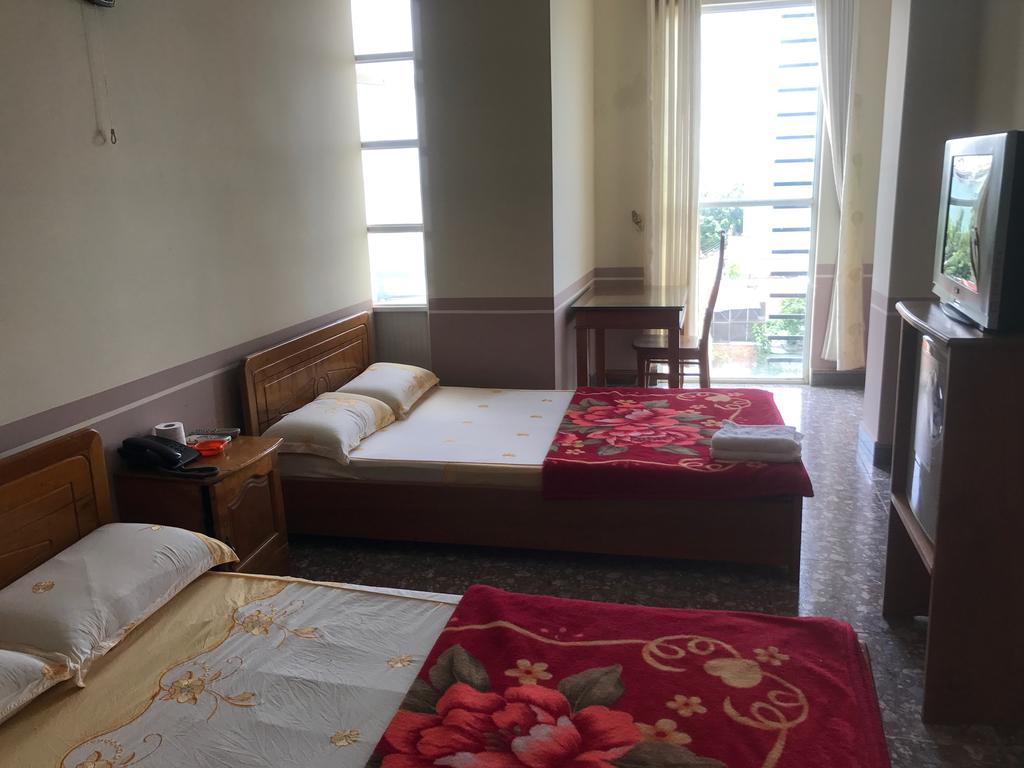 Kim Hoan Ngoc Hotel Pleiku Eksteriør billede